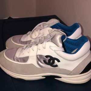 royal blue , white , gray and black in good shape